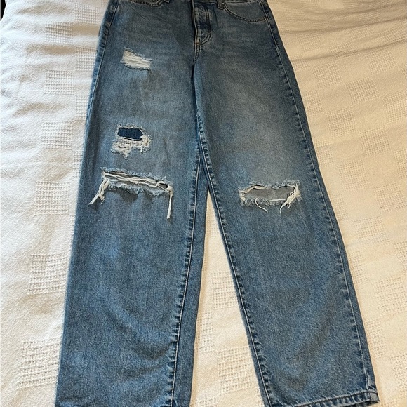 Forever 21 jeans - Picture 2 of 9